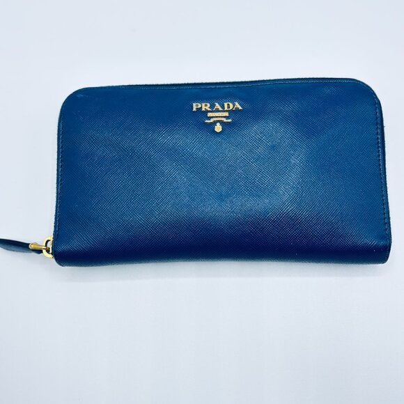 Prada Large Saffiano Leather Zip Wallet Blue Authentic - Picture 1 of 3